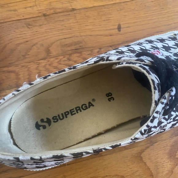 Superga canvas women’s sneakers - size 7.5 - Picture 2 of 5